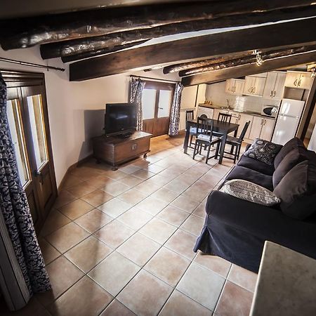Apartamentos Cine Capicol Albarracín Екстериор снимка