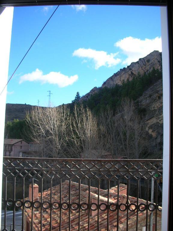 Apartamentos Cine Capicol Albarracín Стая снимка