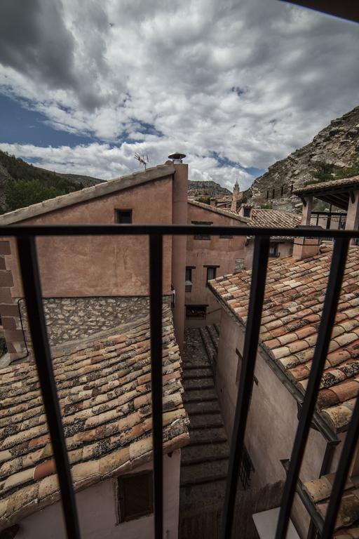 Apartamentos Cine Capicol Albarracín Екстериор снимка