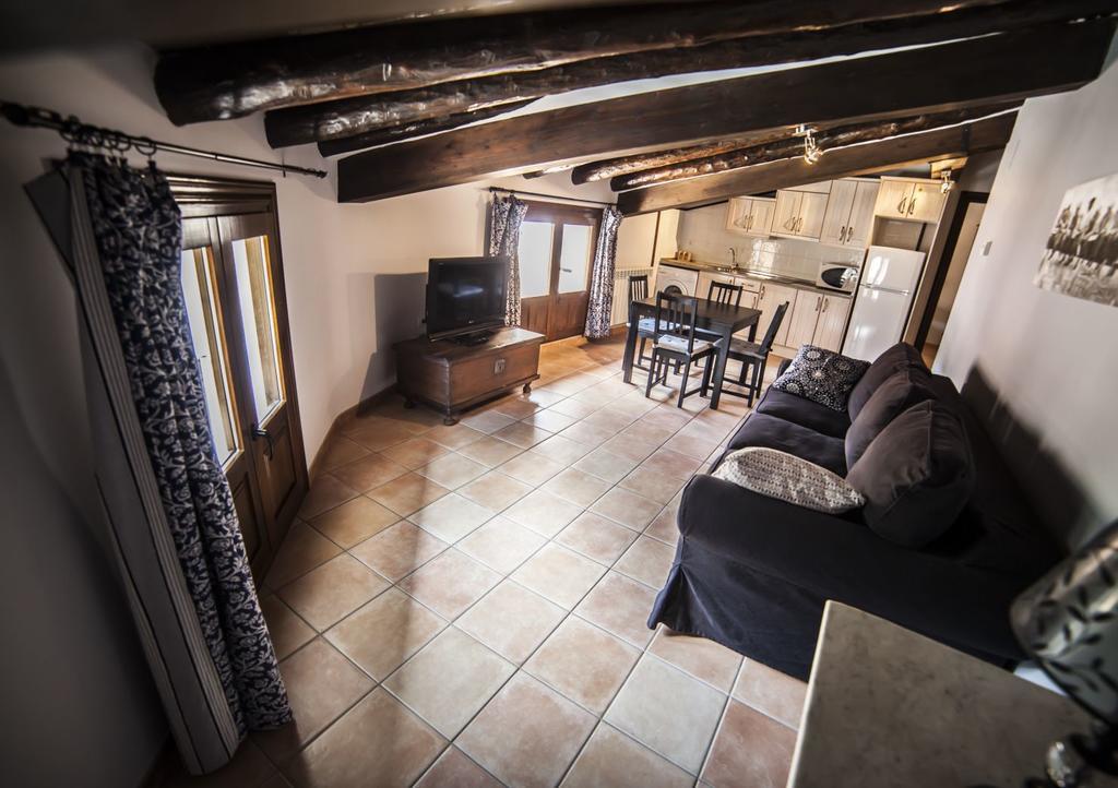 Apartamentos Cine Capicol Albarracín Екстериор снимка